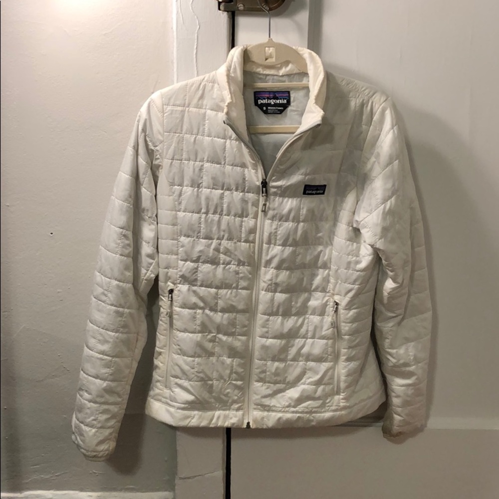 Patagonia Nano Puff Jacket - White size S